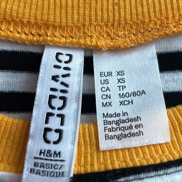 Divided H&M. Black & white cropped cotton shirt with mustard collar and sleeves. - Picture 4 of 6